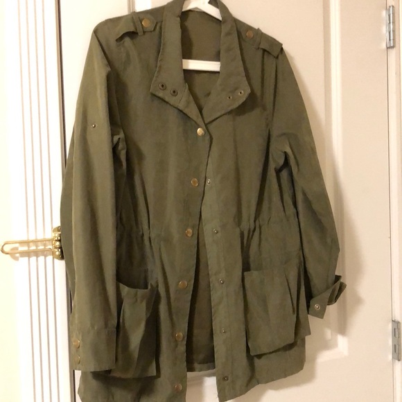 Army Green Jacket (Adjustable) - Picture 1 of 2